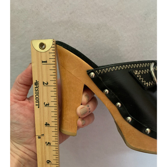 VTG 00s Steve Madden Women Y2K Wooden Platform Clogs Sz 6 Black Leather Studded - Picture 13 of 16